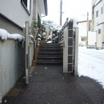 山形市住宅階段通路融雪状況2013.12.28